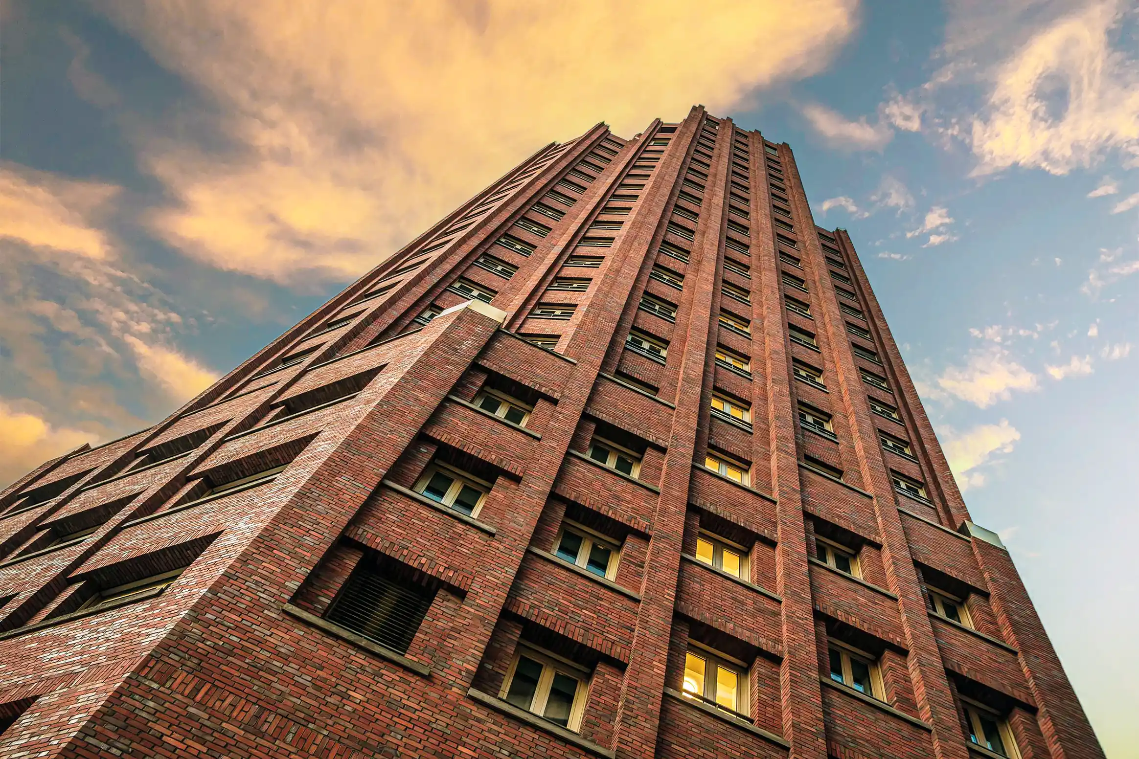 Main Plaza Suite Tower